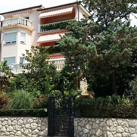 Apartment Boras Selce