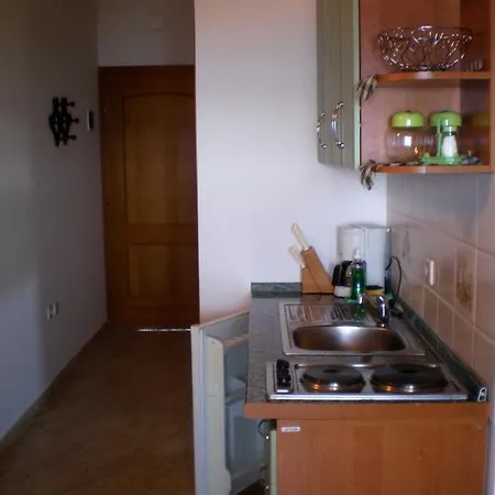 Apartment Boras Selce