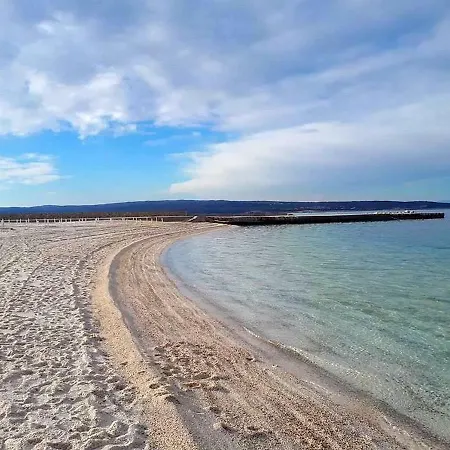 アパート Boras セルツェ